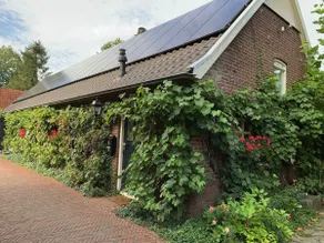 Vacation home in green surroundings - Image 3