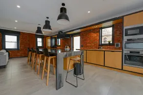 Designer Living within Historic Art Deco Building - Image 2