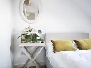 Luminous Town house by the sea - Image 2