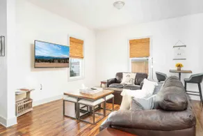 Farmhouse Bungalow ❁ 3 miles - UT ⑊ free parking - Image 5