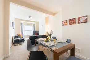 Vibrant Newland Ave - Heart of Hu Amenities 5 Beds - Image 2