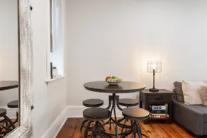 Wow, Two Chic King suites- Walk to DT/Theatre's - Image 3