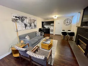 Cozy Little Suite in the middle of Stoney Creek - Image 2