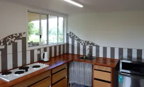 ~Black Cockatoo Cottage~for Travelling Friends - Image 2