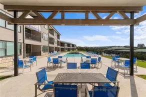 HARBORVIEW 1st floor poolside family friendly home - Image 5
