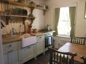 Lakeside Cottage, Silverdale, Lancashire - Image 4