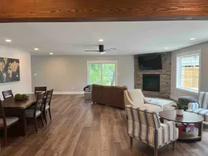 Point Blank - Quiet Lakefront Living! - Image 5