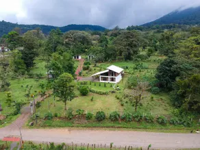 Casa Villa Jade - 10km de Río Celeste - Image 5