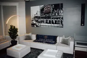 Dream Condo steps from Wrigley Field! - Image 5