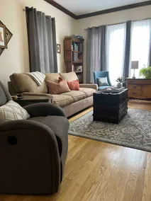 Historic Bungalow close to downtown. - Image 2