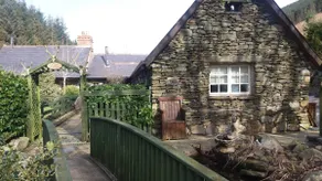 Clarisses Cottage - Image 2