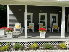 The Hebron House Lakefront 4BR - Image 3
