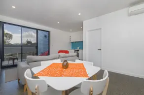 Sunset Place Apartments-The Orange First - Image 5
