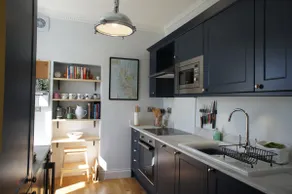 Beautiful 2 bedroom in a brilliant location! - Image 2