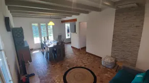House 8 min walk to the beach. Shaded enclosed garden - Image 3