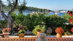 Villa Elisabetta (Just Steps From The Beach) - Image 2