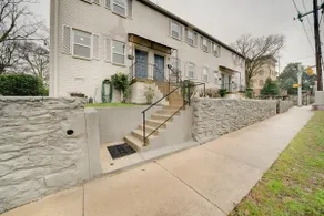 Music Row Townhouse - Group Friendly Retreat! - Image 3