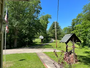 Moms Place, LLC Lodging and Hunting - Image 3