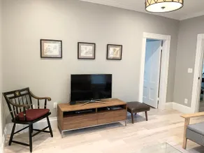 2 BR APT w/ parking near MIT/Harvard/BU/Fenway - Image 5
