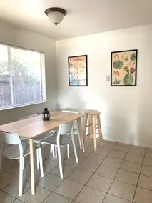2 Bedroom Home by Fresno Airport - Image 5