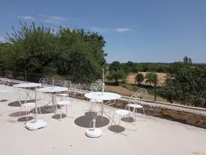 House with terrace near Rocamadour, Lot - Image 3