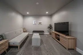 Beautiful Townhome. - Image 4