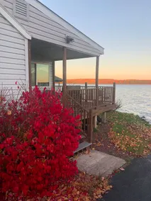 Portage Lake Cabins - Cabin 5 - Image 2