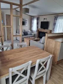 Beautiful 2 Bed Sennen Caravan - Image 5