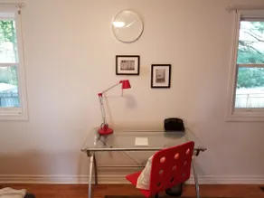 Stylish, Modern 2nd Floor Private Apt. Quiet Area - Image 5