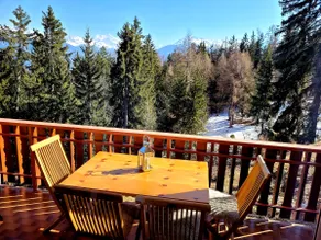 “Alpine Cocoon” – Sunny Balcony & Nature - Image 2