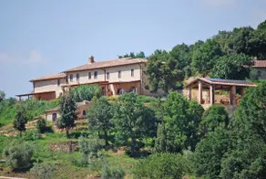 Beautiful cottage, private patio and shared swimming pool - Image 5