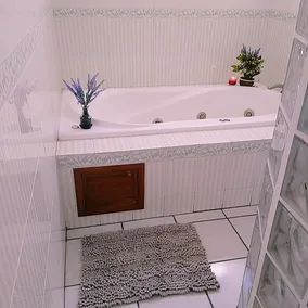Depa Moderno 10 min Poliforum – Jacuzzi – Car – Check-in - Image 3
