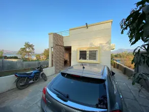 Weekend Villa, a lake view vacation home - Image 3