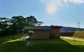 Chalet with infinity edge overlooking the reservoir - Image 4