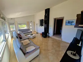 Charming holiday home - Image 4