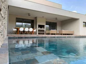 Spacious villa, 14 m pool, walking distance to the beach - Image 5