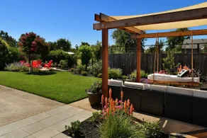 Sonoma Country Estate Near Square Hot-tub Fire Pit - Image 2