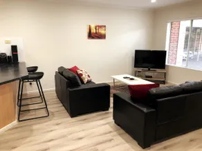 2 BR Apartment with Car Parking on Melbourne Street - Image 4
