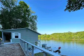 Riverfront Property Newly Renvoated The Sweet Retreat - Image 5