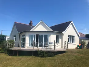 Sunny house with large garden, trampoline, seaview - Image 3