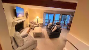 4 Season Waterside Retreat: Perfect for Family&WFH - Image 3