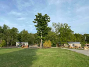 A Reunion Retreat - Image 2