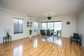 Indian Ocean Retreat - Image 4
