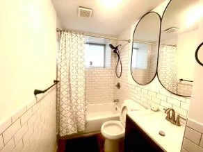 New York Brand New House Independent Entrance - Image 3