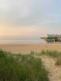 Beachfront Cottage with BEST Location in OceanView - Image 4