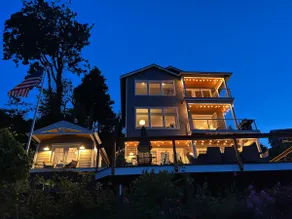 Stunning beachfront getaway! - Image 5