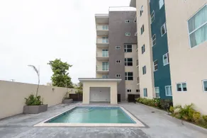 Kingbed-pool-AC-TVs-Wifi-views-balcony-city center - Image 4