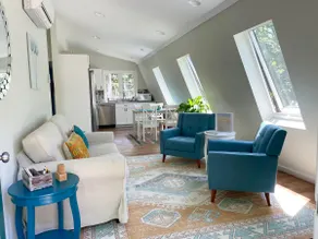 Modern Carriage House Near Beach - Deck + Fire Pit - Image 3