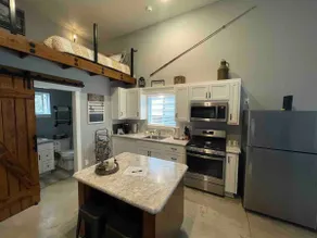 Doney Creek Studio-remodeled/covered boat parking - Image 3