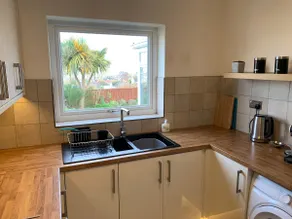 Paignton View Holiday Home - Image 3